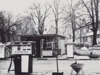 Benzinska pumpa INA, Trg Marka Oreškovića (današnji Langov trg) 1970-ih godina